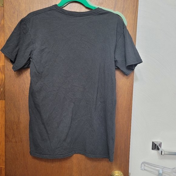 Cartoon Network t-shirt.   Size M.  (168) - Picture 4 of 4